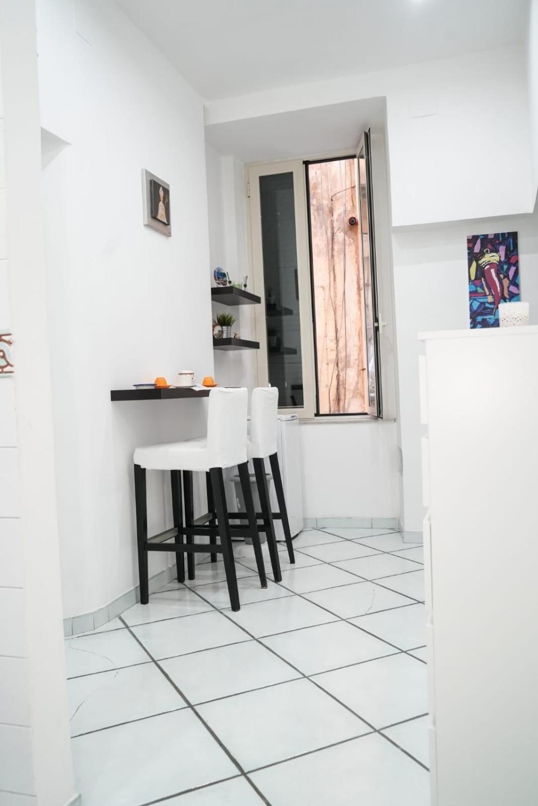 Casa Vacanza La Spagnola Napoli Dış mekan fotoğraf